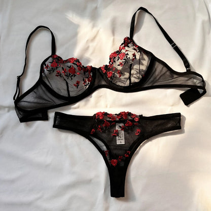 Romantic Lace Bralette & Matching Panties